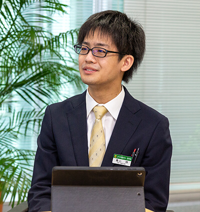 社会科（地理） 亀山翔教諭