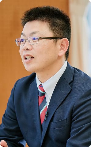 志賀 正啓 教諭