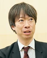 鈴木 俊典 教諭