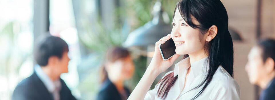 スマホを内線電話として使うには？費用・導入方法とメリットを紹介