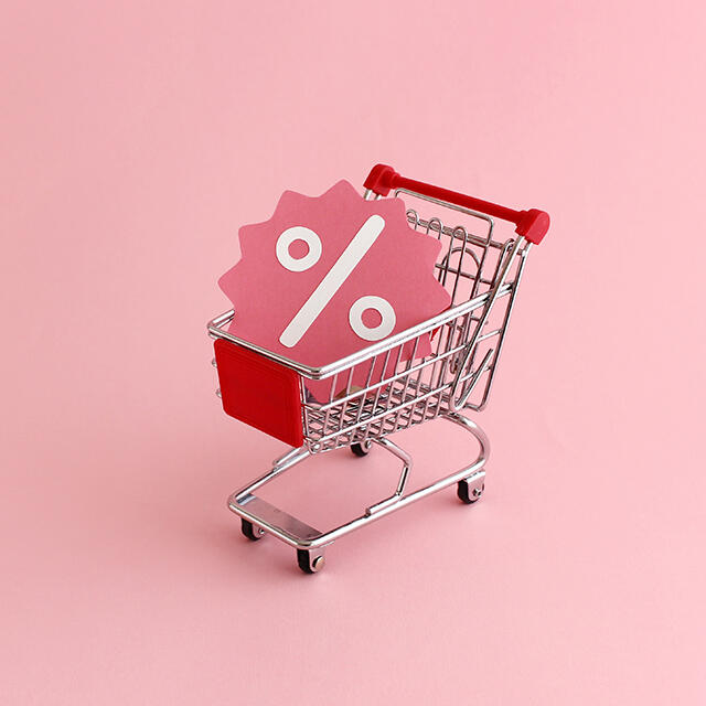 KDDIサービスご契約者さま限定の優待割引特典特定サービスのご契約で、お買い物が