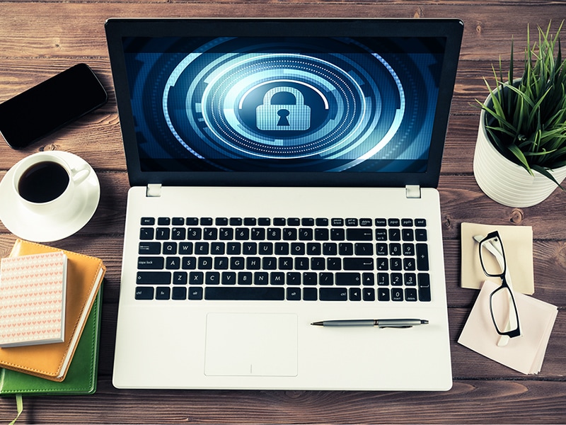 LTE対応PCで回線ごと管理してセキュリティを担保